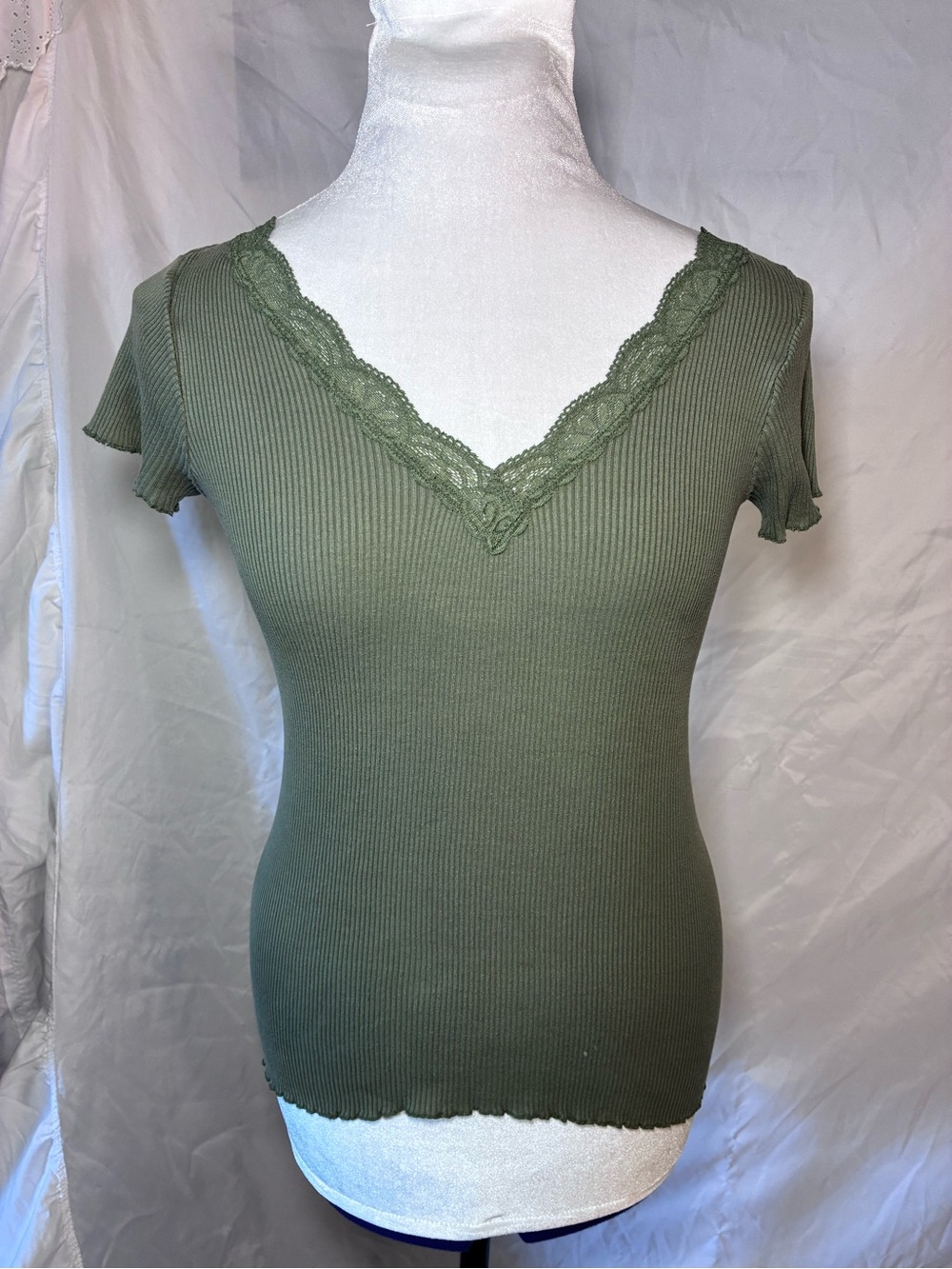 Merona Lace Ribbed Top